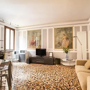 Salmaso Apartments Apartment